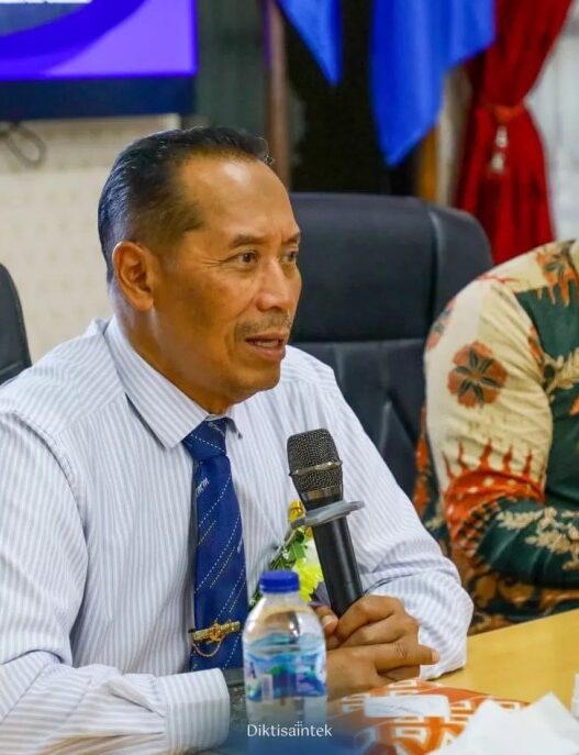 16 guru besar ulm diperiksa