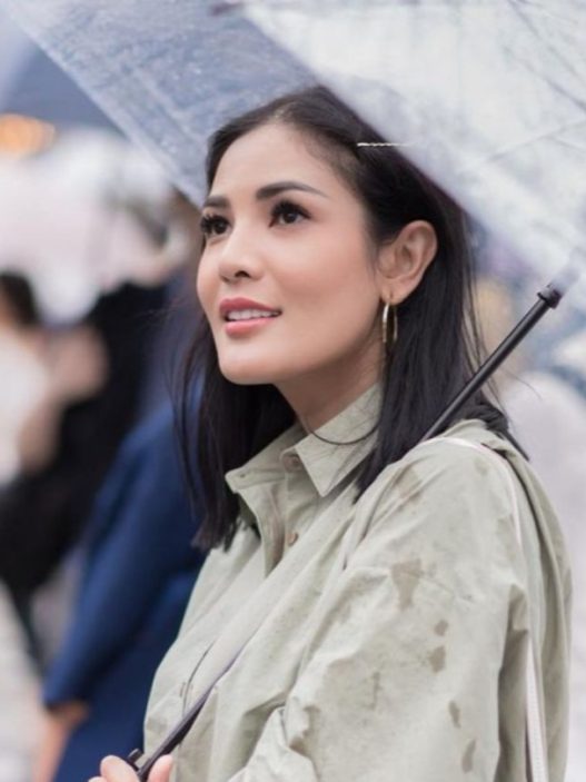 Akui status istri dito