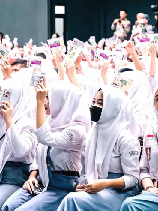 Dana pip juli 2025 sudah mulai ditransfer ke rekening siswa penerima bantuan