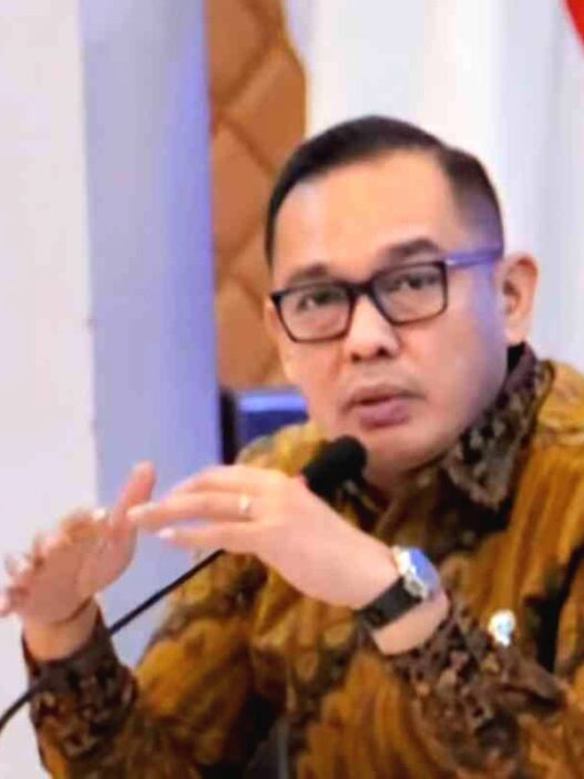 Data realisasi investasi ri sepanjang kuartal i tahun 2025 mencapai angka fantastis, yakni rp465 triliun.