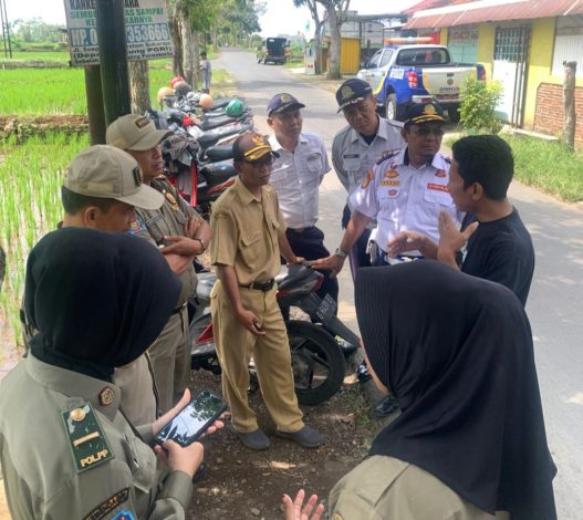 Dinilai mengganggu lalin, warung mie ayam ditegur