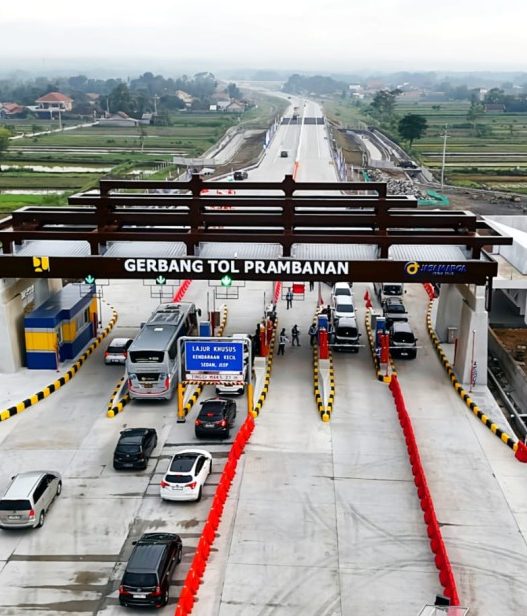 Jalan tol seksi prambanan klaten mulai dioperasikan
