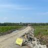 Jembatan penghubung jalan bisma ke pantai kemiren dibangun