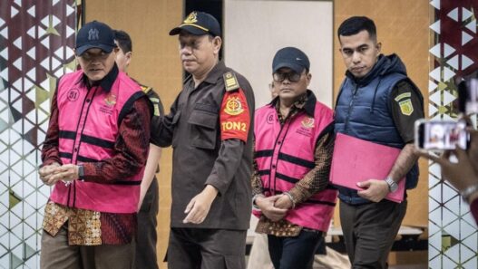 Kejagung tetapkan 8 tersangka baru