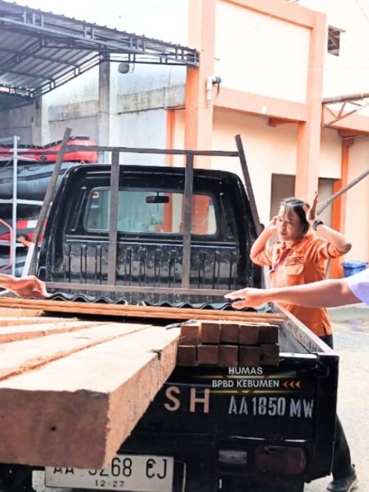 Korban bencana dapat bantuan