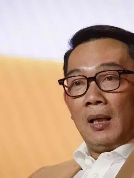 Kpk tak kunjung panggil ridwan kamil