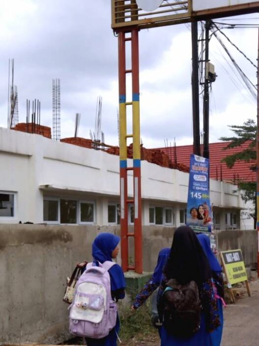 Mulai belajar meski kelas belum siap