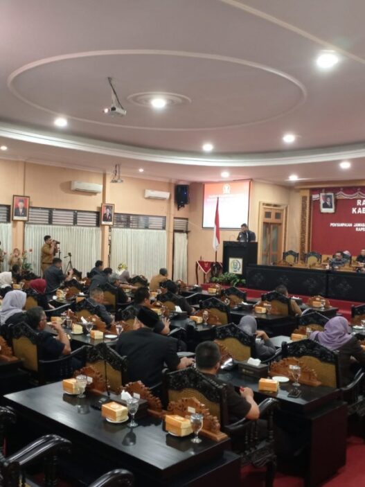 Pembangunan sekolah rakyat tertunda