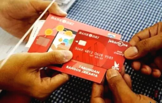 Pemprov dki jakarta menyalurkan bansos kaj pada tahun 2025