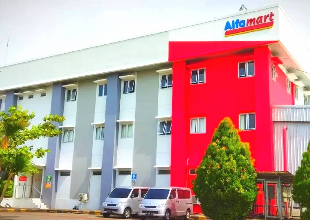 Pt sumber alfaria trijaya tbk. (amrt) menjadi salah satu saham pilihan yang direkomendasikan analis
