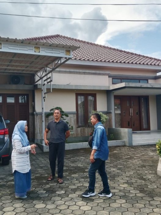 Rumah dirampok, uang dan perhiasan raib