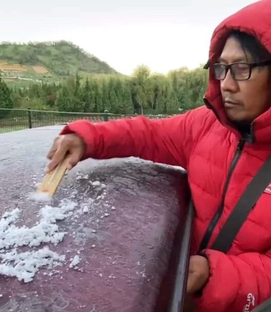 Suhu dingin capai minus 3 derajat