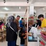 Toko oleh oleh ramai diserbu