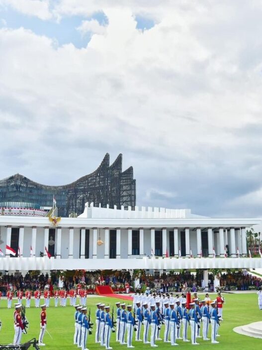 Upacara hut ke 80 ri di jakarta