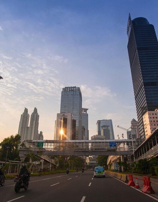 Wacana jalan berbayar di jakarta