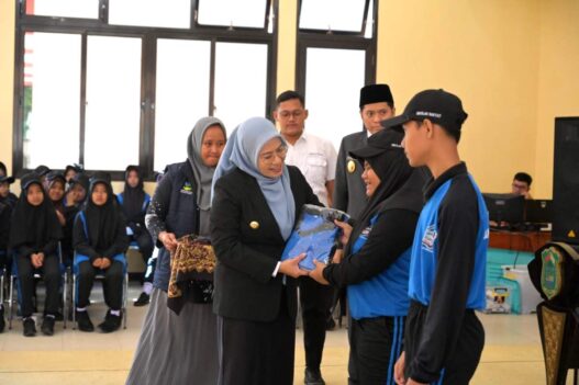 75 anak mulai belajar di srmp