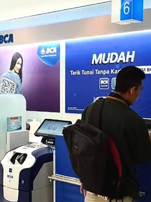 Bank central asia (bca) resmi kembali membuka program kredit usaha rakyat (kur) 2025, memberikan kesempatan bagi pelaku usaha mikro, kecil, dan menengah (umkm)