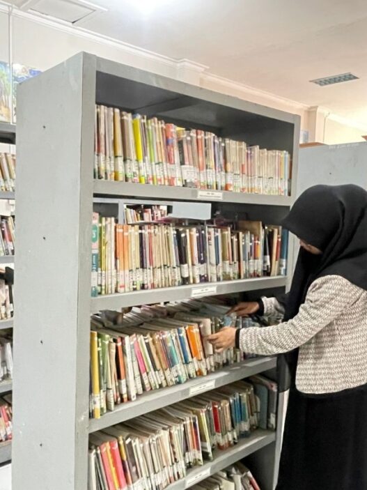 Banyak perpusdes mati suri