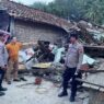 Bengkel ambruk, satu orang terluka