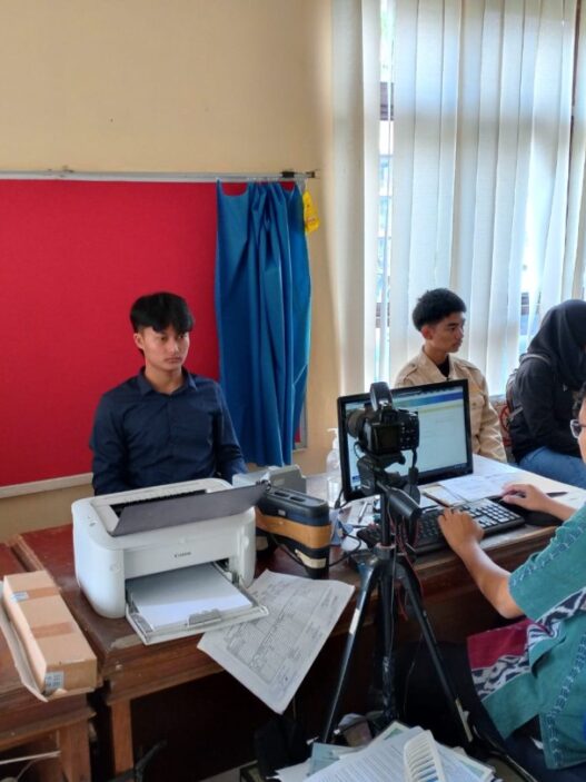 Blangko ktp el aman hingga akhir agustus