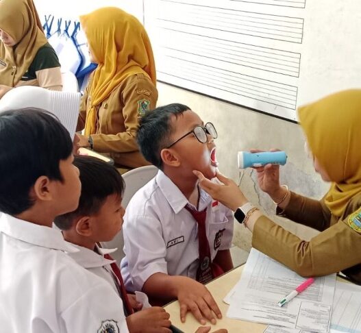 Ckg pelajar di sekolah dimulai