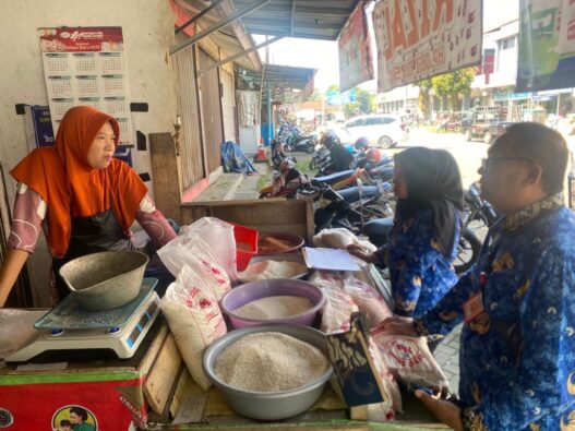 Dinperindag: tidak ada beras oplosan