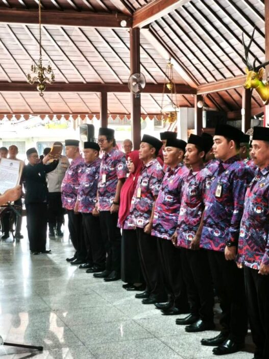 Dorong sinergi dan perjuangkan status perangkat desa