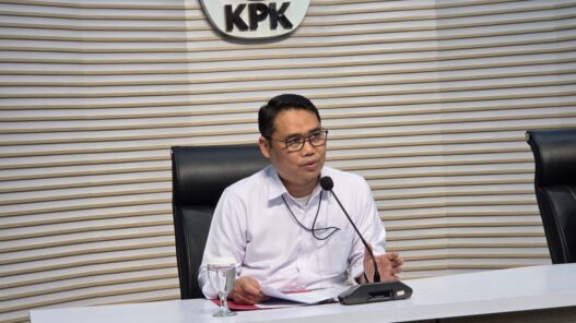 Dua anggota dpr tersangka korupsi