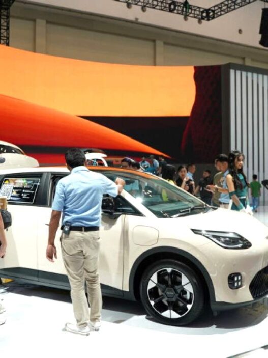 Giias surabaya 2025 pamerkan 30 merek otomotif
