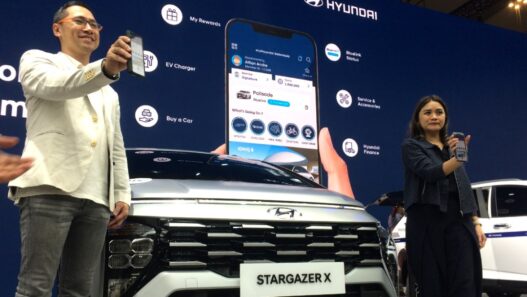 Hyundai stargazer cartenz siap diproduksi lokal