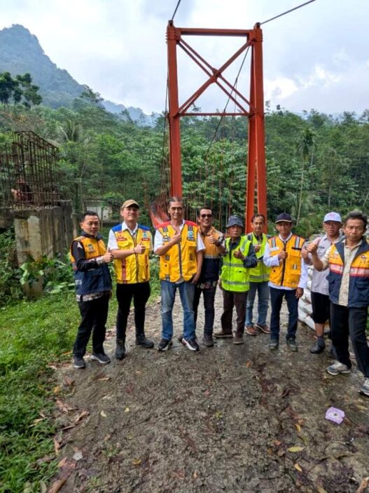 Jembatan cibun selesai tahun depan
