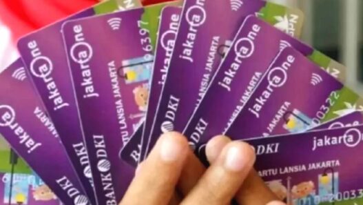 Kartu lansia jakarta atau klj cair hingga rp300 ribu perbulan
