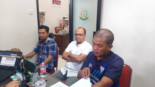 Kejari kebumen periksa dua tersangka