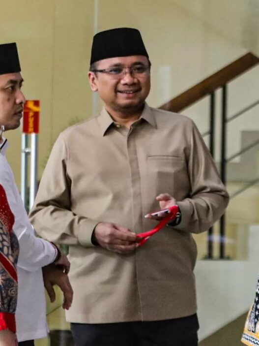 Kpk bakal ungkap calon tersangka