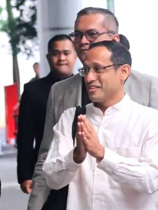 Kpk periksa nadiem soal google cloud siap