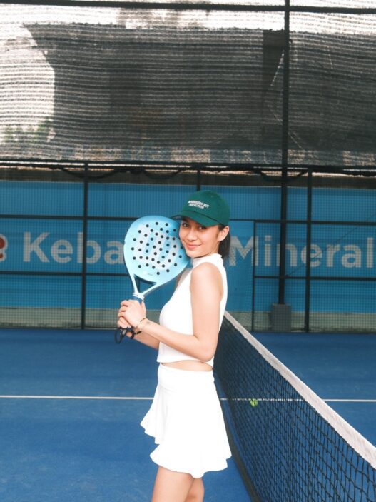 Main padel bareng mantan