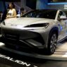 Pabrikan mobil diminta hentikan perang harga