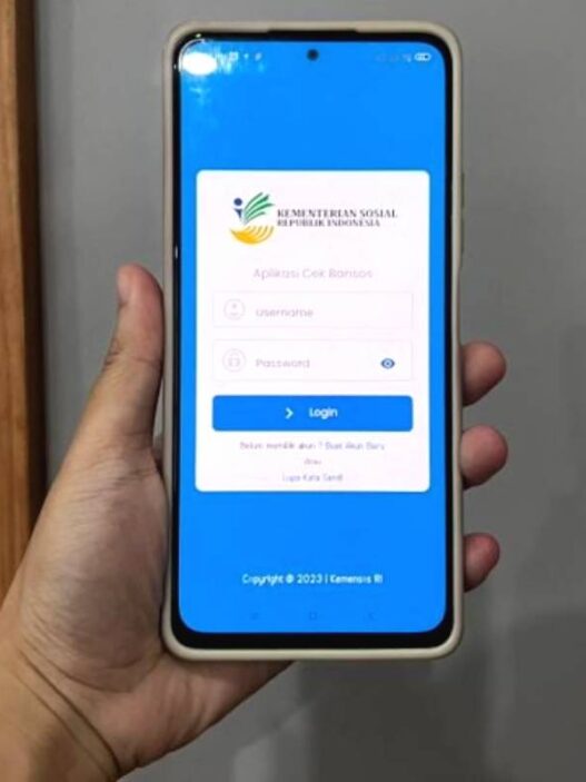 Pemerintah melalui kementerian sosial menghadirkan aplikasi cek bansos sebagai sarana resmi untuk mengakses layanan bantuan sosial