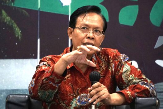 Pengamat kebijakan publik trubus rahadiansyah menegaskan perlunya sanksi hukum bagi penerima bansos tak layak untuk mencegah penyalahgunaan dana publik