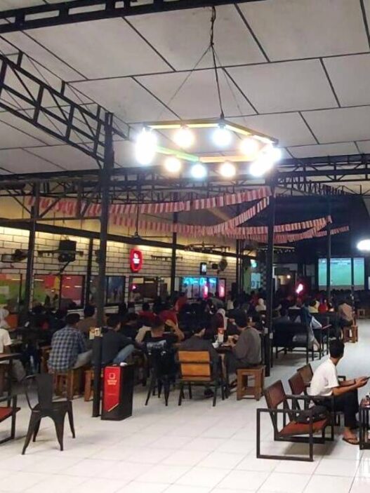 Pengusaha kafe di banyumas protes kebijakan royalti musik