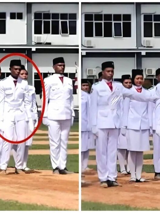 Petugas upacara papua barat
