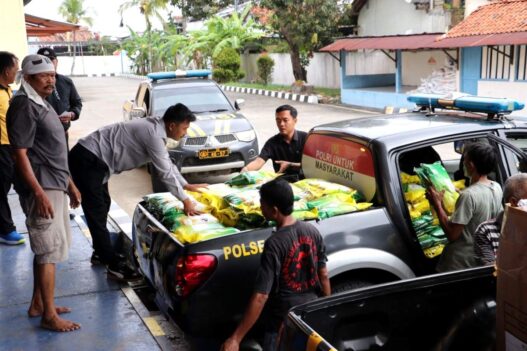 Polres salurkan 176 ton beras murah