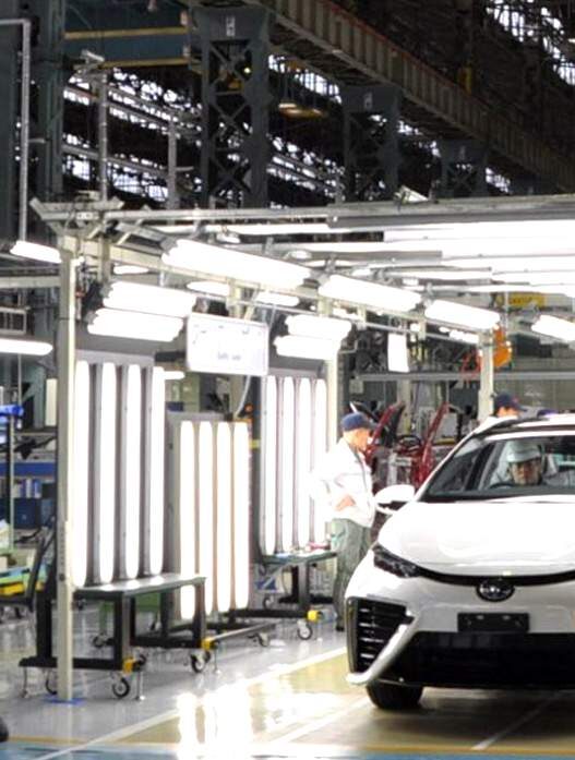 Produksi mobil tembus 1,2 juta unit