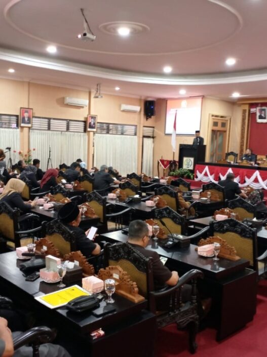 Seluruh fraksi sepakat penggabungan opd