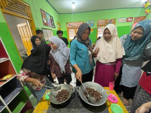 Sulap limbah kulit salak jadi teh herbal penurun gula darah