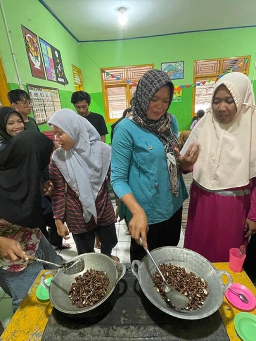 Sulap limbah kulit salak jadi teh herbal penurun gula darah