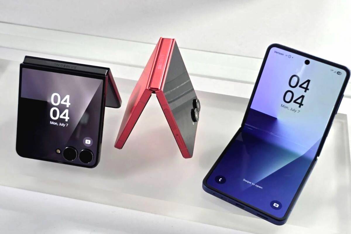 Tampilan smartphone samsung galaxy z flip 7