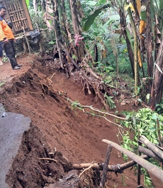 Tercatat 28 titik longsor dan 2 banjir