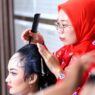 Tren modern geser tradisi adat