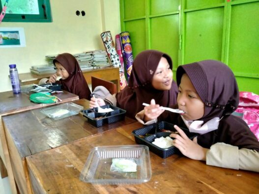 24 sekolah dan madrasah terdampak